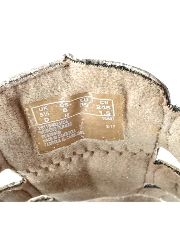Clarks Size 8 Tan Leather Sandals Adjustable Strap Cushioned Insoles - Image 9