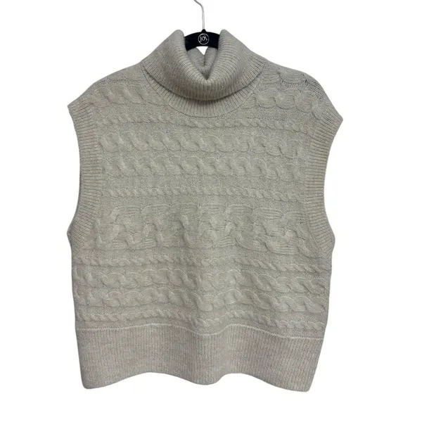 NEW Old Navy Sleeveless Cropped Cozy Plush-Yarn Cable-Knit Turtleneck Sweater L - Image 3