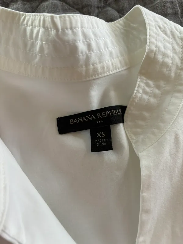 Banana Republic White Top - Image 2