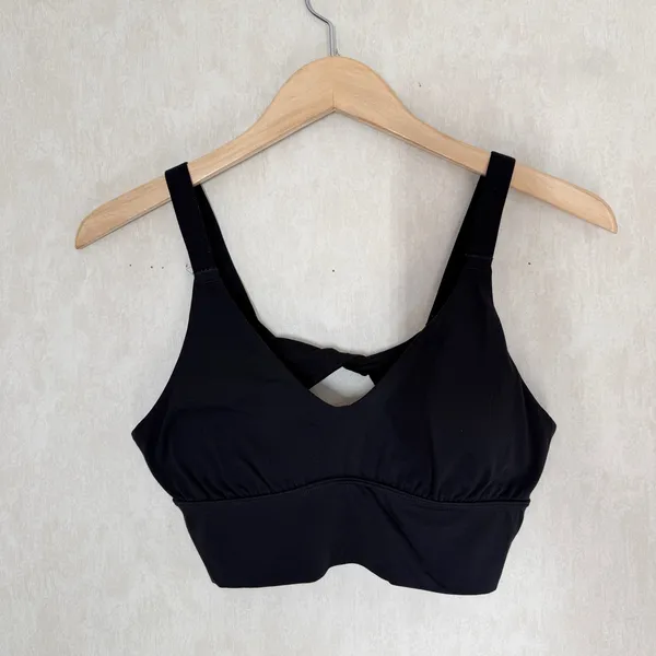 aerie Women’s Twist Back Sports Bra in Black M - Image 5