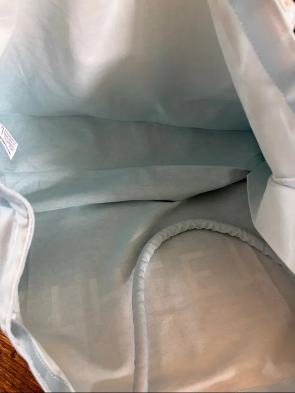 Athleta Double Handle Ombre Canvas Tote Bag Blue and White NWOT‎ - Image 4