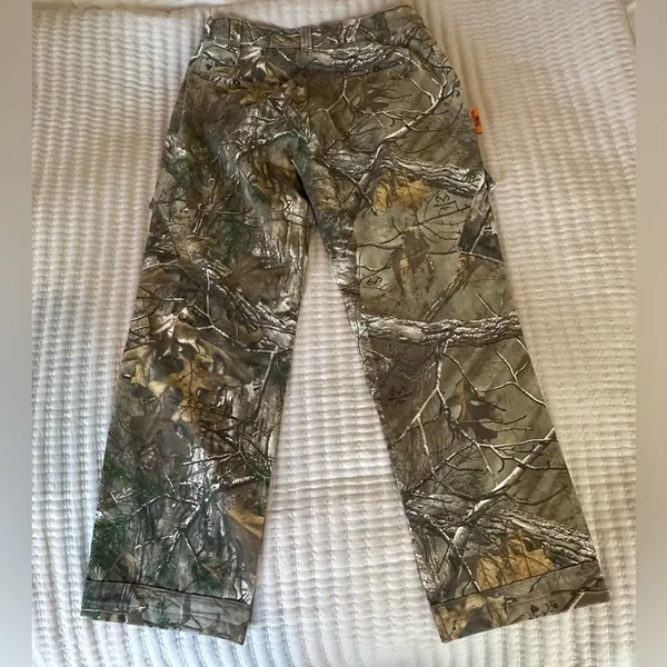 She Outdoors ladies camouflage denim pants. Size Large - Image 3