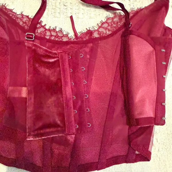 Victoria's Secret small Dream Angels faux lace up velvet corset BC 3186 - Image 4