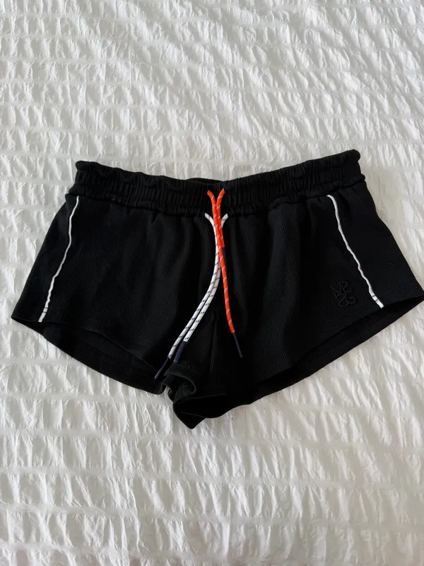 Missguided Black Shorts - Image 2
