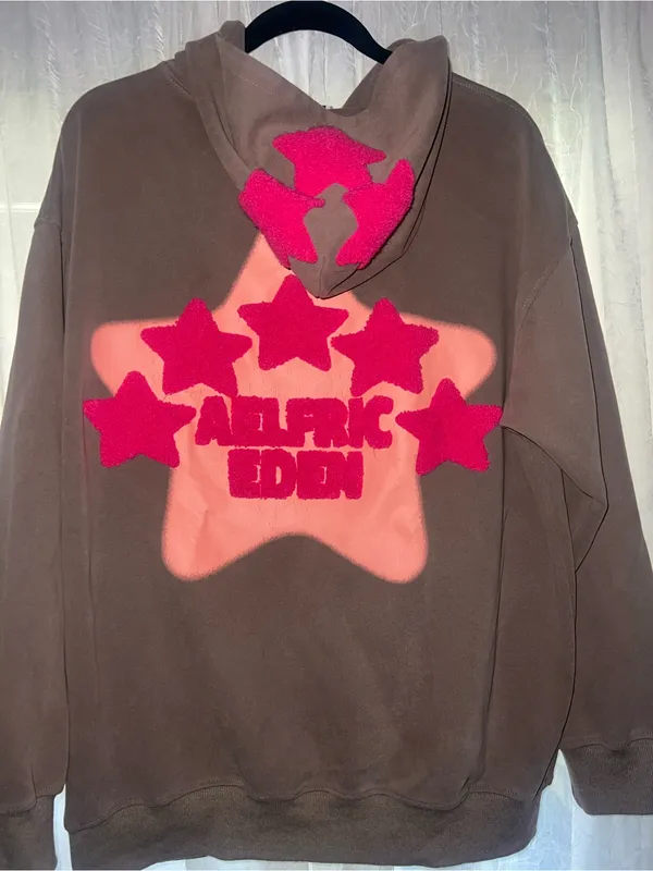 Aelfric Eden women’s Vintage Embroidery Eden Star Pullover Hoodie medium - Image 4