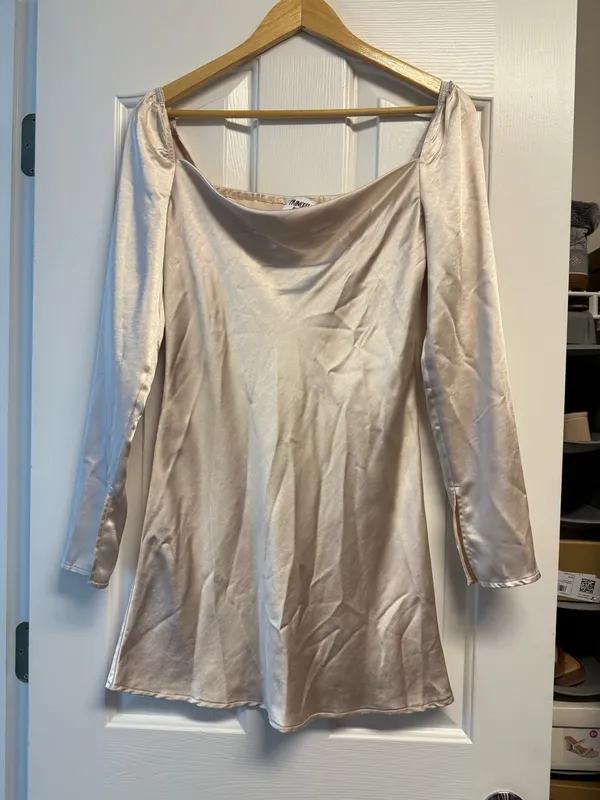 Princess Polly Star Power Mini Dress Champagne Long Sleeve - Image 2