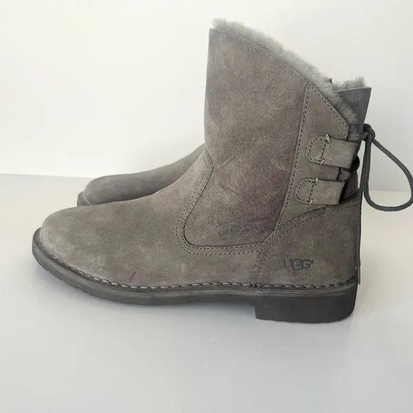 UGG Naiyah Suede fur lined Ankle Boots grey 9 - Image 4