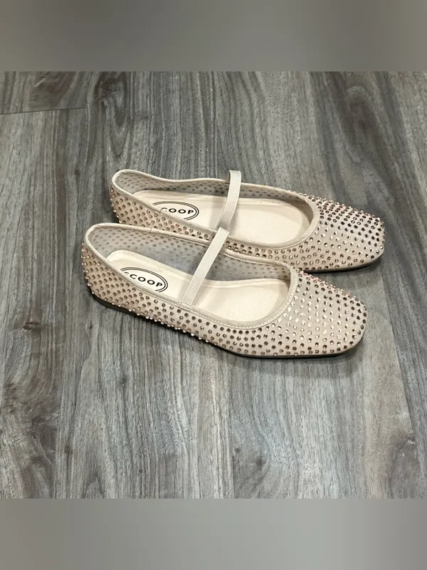 Scoop Embellished Mary Jane Flats in Light Beige - Image 3