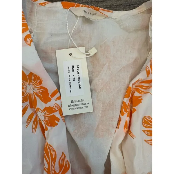 Women's Floral Orange Knee Length Dress Size XS V-Neck 3/4 Sleeve Casual‎ - Image 4