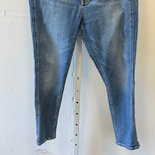 Gap Cigarette High Rise Jeans Womens 31/12R Medium Wash Blue Denim Slim Leg - Image 4