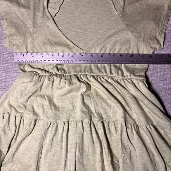 Whimsical Green Tiered‎ Ruffle V Neck Short Sleeve Boho T Shirt Mini Dress XS - Image 4
