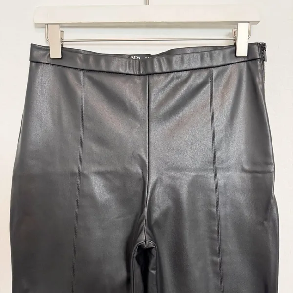Zara Pants Size Large Black Faux Leather Split‎ Back Hem Pull On Mob Wife Glam - Image 3