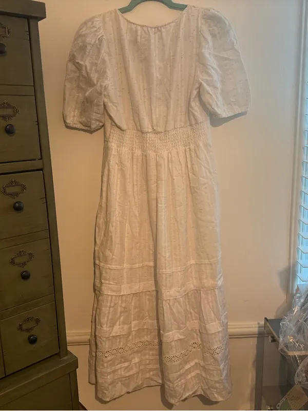 Betsey Johnson White Eyelet Midi Dress with Puff Sleeves - Image 2
