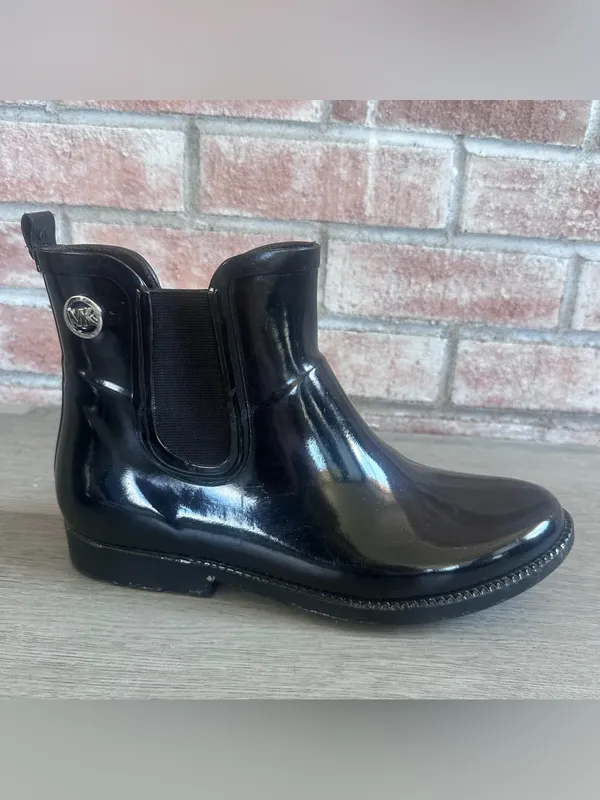 Michael Kors Rain Boots Booties Ankle Black Women’s 10 Logo Rubber Casual - Image 5