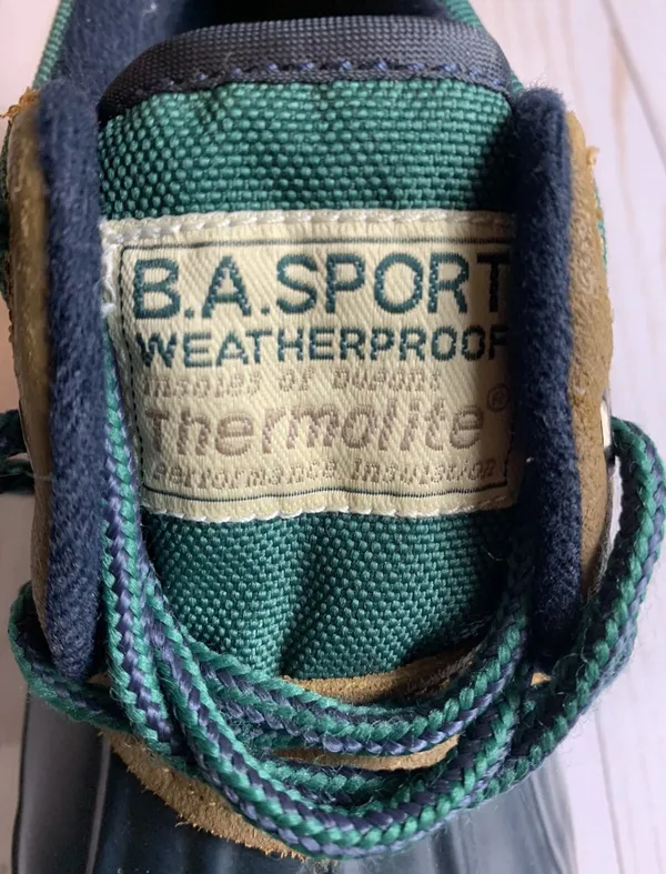 Vintage B.A. Sport weatherproof low top duck rain boots womens size 9 black/green/tan. Insoles of Dupont, Thermolite performance insulation - Image 10