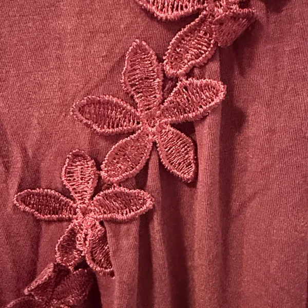 $70 NWOT POL Boho Chic Floral Embroidered Babydoll Tunic – Deep Burgundy S - Image 4