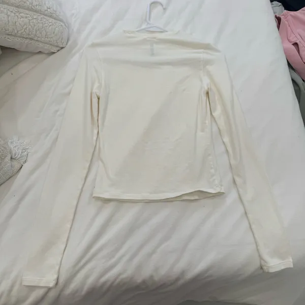 SKIMS Long Sleeve T-Shirt Cotton - Image 3