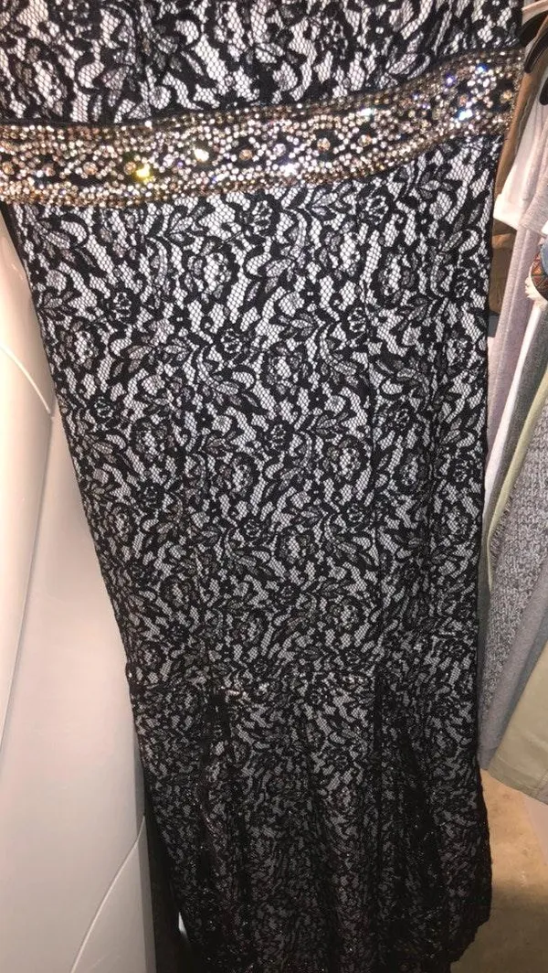 Black/White Lace prom dress - Image 5
