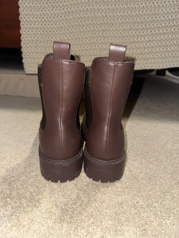 Cushionare Women’s brown booties - Image 4