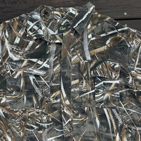 Brown/Tan Cabela's RealTree Camouflage Button Down Shirt w/ Chest Pockets - Image 2