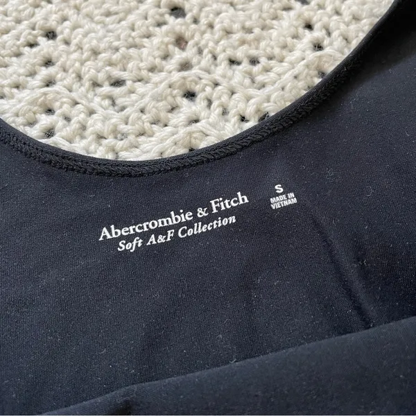 Abercrombie & Fitch Soft Matte Seamless Squareneck Bodysuit Black (Small) - Image 6