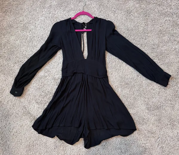 ASOS DESIGN long sleeve plunge beach romper in black - Image 2