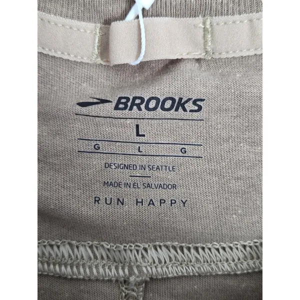 Brooks Distance Graphic Short Sleeve Shirt Heather‎ Oatmeal Run Happy. Size L - Image 8