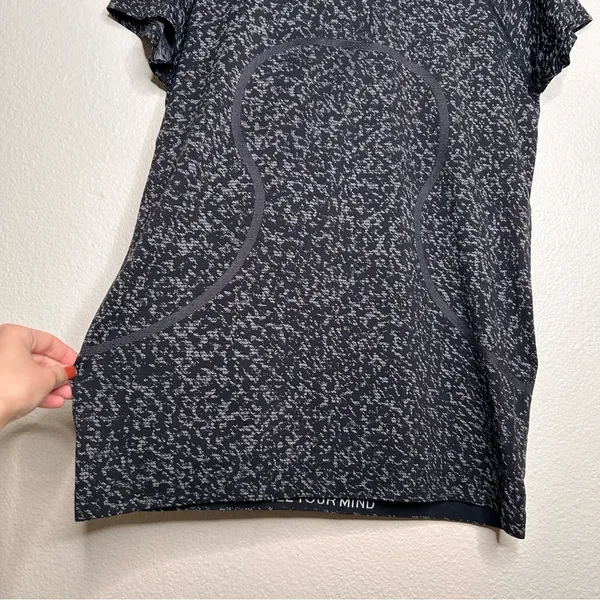 Lululemon Swiftly Tech Short Sleeve shirt 12 - Image 5