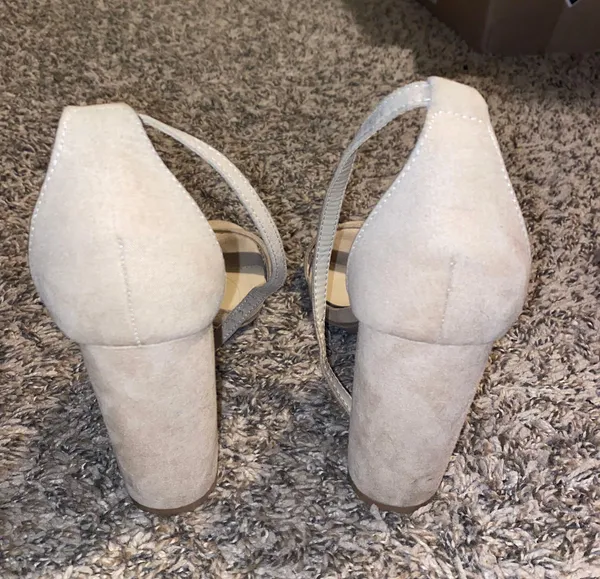 Wild Diva Nude suede heels - Image 3