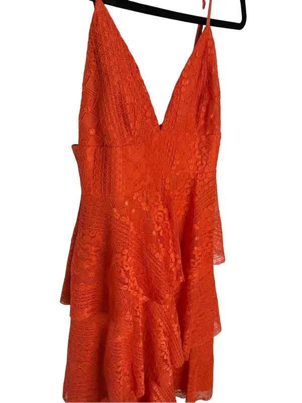 🧡 Lulus Tiered Lace Midi Dress Small 🧡‎ - Image 5
