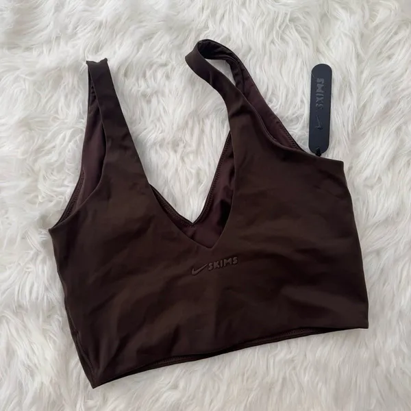 Nike Skims Matte V-Neck Longline Bra Dark Sepia Size Small - Image 7
