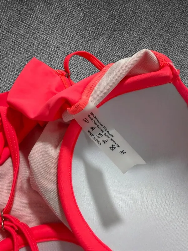Neon Pink One Piece Ruched Underwire Swimsuit Size M - Image 6