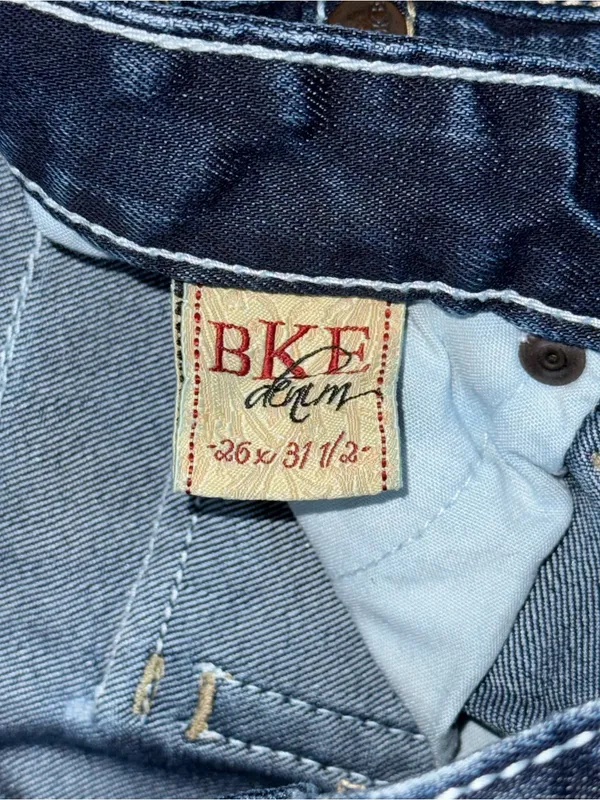 Buckle BKE Sabrina Low Rise Flare Jeans Size 26 x 31 Distressed Flap Pocket Y2K - Image 10