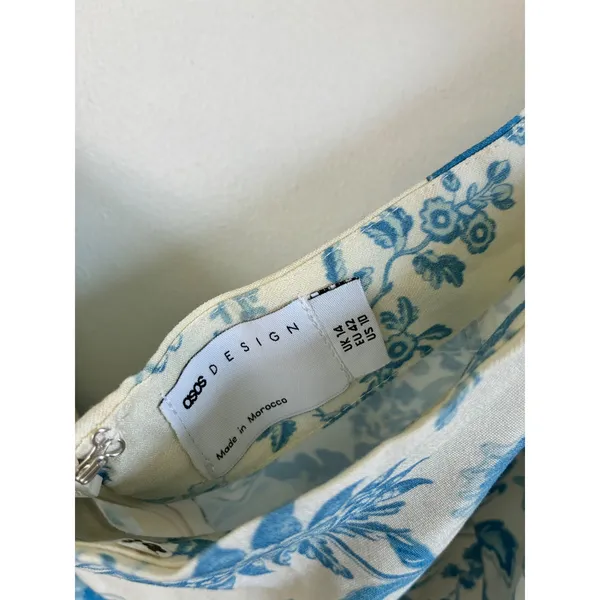 ASOS DESIGN Blue Floral Toile Cutout Midi‎ Dress Size US 10 Twisted Bust Summer - Image 2