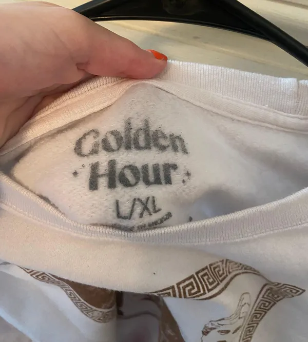 Cream Crewneck - Image 2