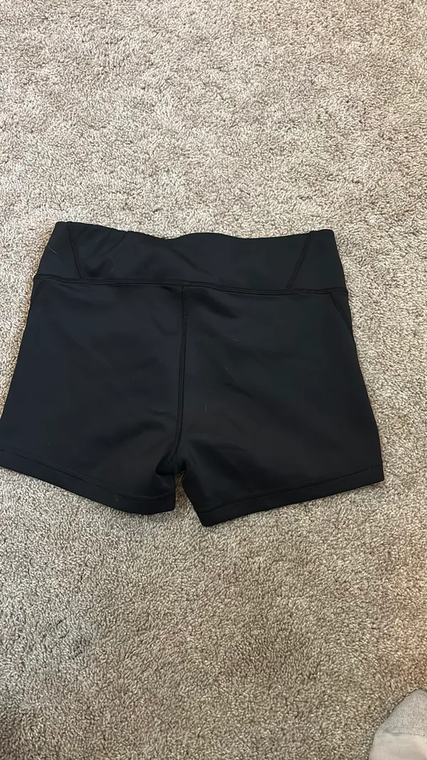 Mizuno Volleyball Spandex - Image 2