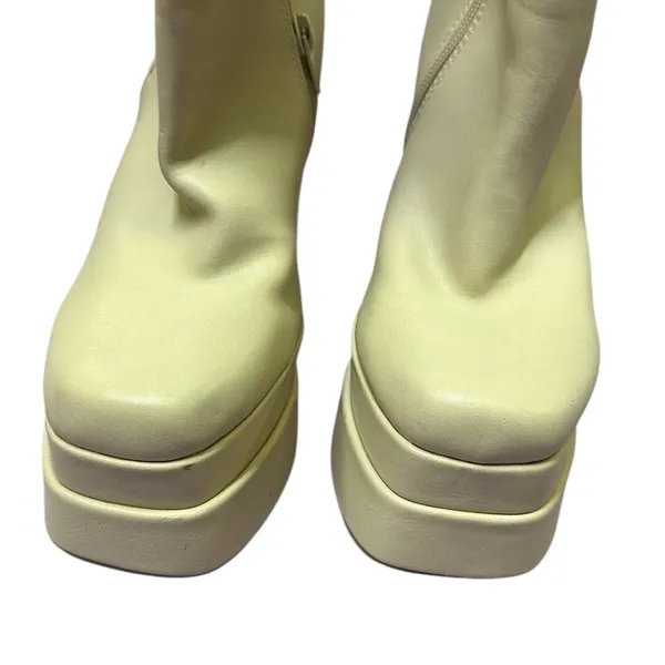 Source Unknown Sassy Cream Platform Boots Chunky Heel Square Toe Side Zipper Womens 5 - Image 6