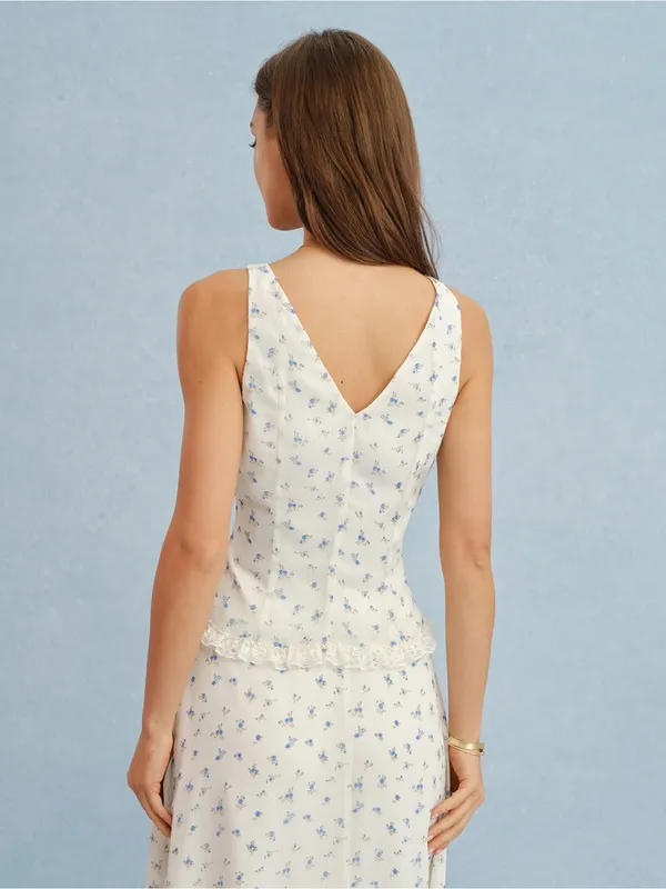 Rihoas Beige V Neck Floral Chiffon Tank Top - Image 3