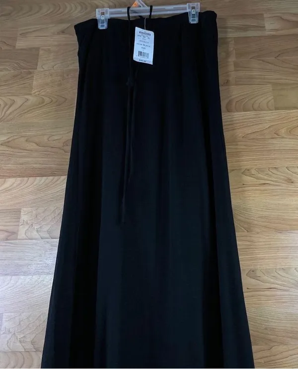 Eyelash Couture Size Large Black Maxi Dress with Tie Neck - Image 7