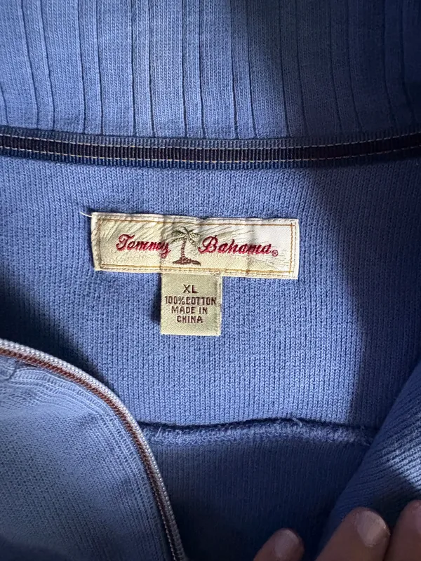 Tommy Bahama zip up - Image 2