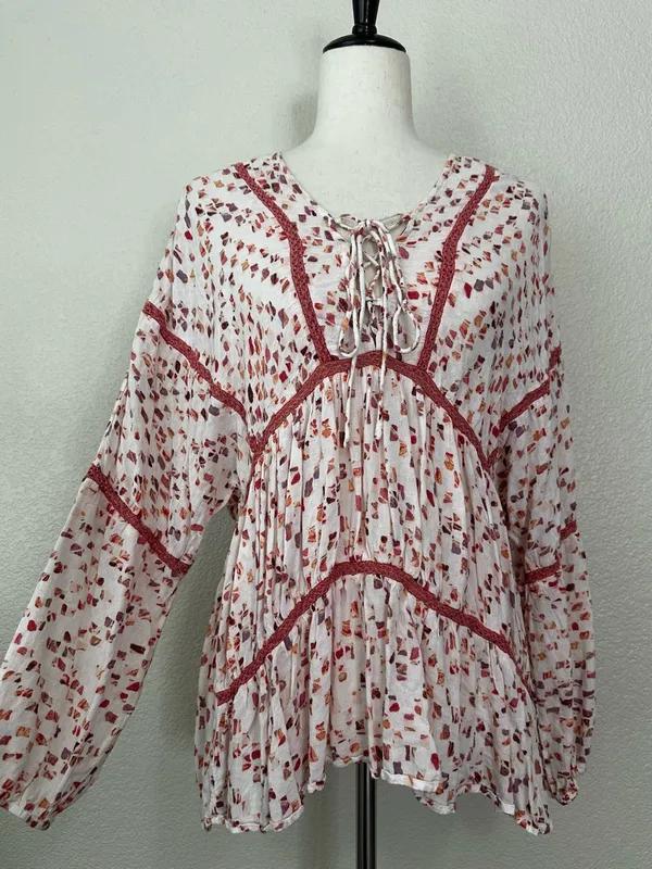 Miss Me Boho Woven Pointelle Lace Up Dolman Sleeves Peasant Top, Sz Medium - Image 3