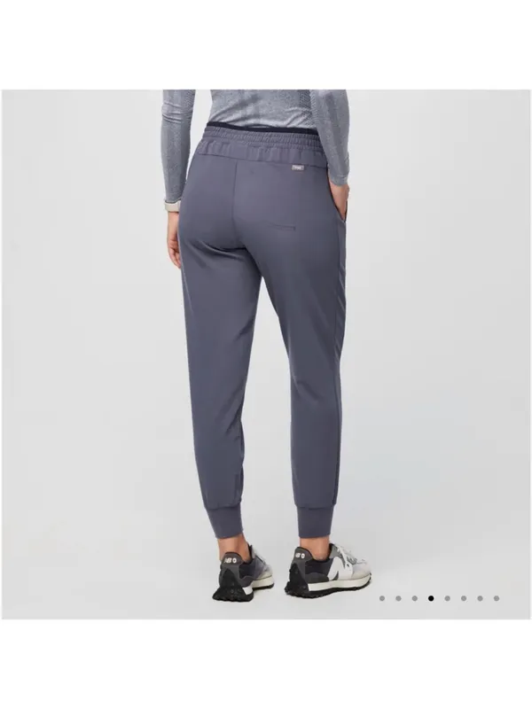 Figs Mari Skinny Jogger Scrub Pants in Space Navy Size Medium - Image 3