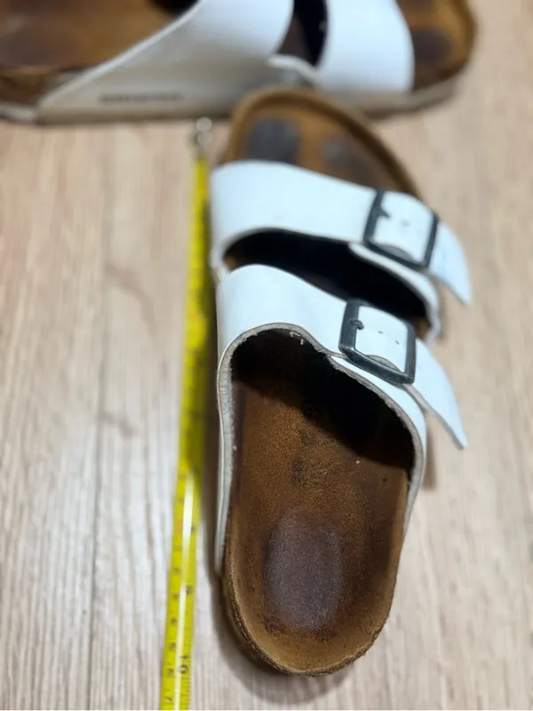 Birkenstock Arizona White Birko-Flor Sandals EU 39 Women's 8 Men's 6 Two Strap - Image 9