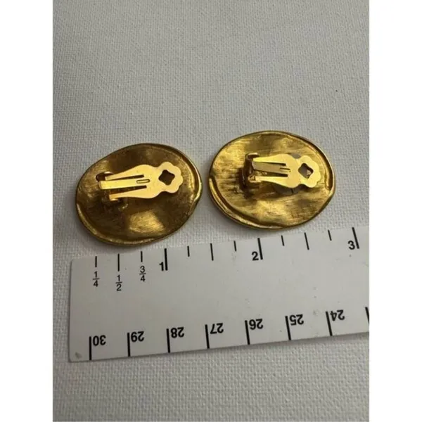 80's Vintage Womens Chunky Gold Tone Conclave Leafy‎ Oval Clip On Earrings Money - Image 5