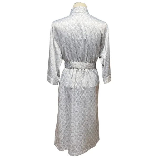 Cabernet by Sleep Sense Satin Wrap Robe Silver Gray White Medium - Image 4