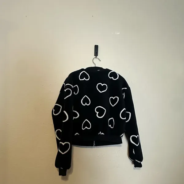 No Boundaries Plush Bomber Heart Jacket Size XS‎ NWT - Image 4