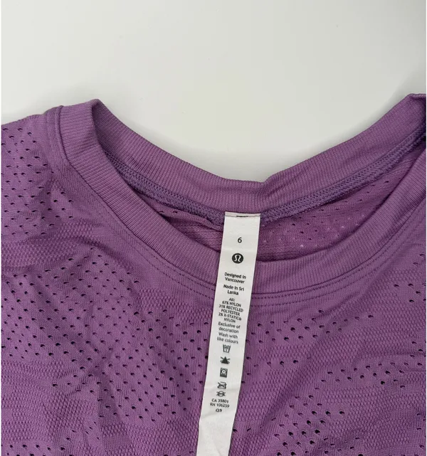 Lululemon Short Sleeve Mesh Breathable Purple - Image 5