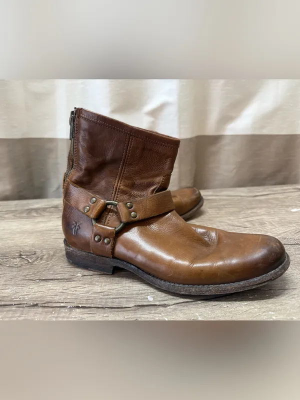 FRYE‎ Phillip Harness Leather Ankle Boots Brown Moto Biker size 7.5 - Image 2