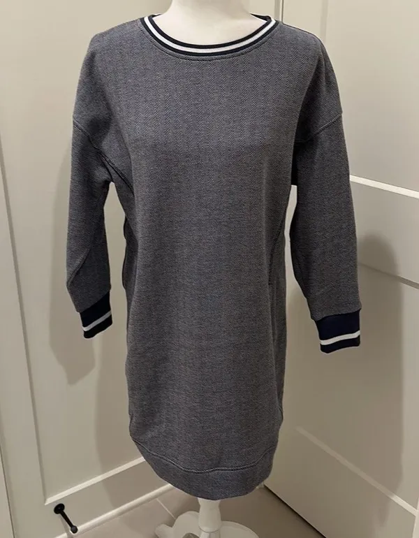 NWT Vineyard Vines Varsity Sweatshirt Dress Sz L - Image 8