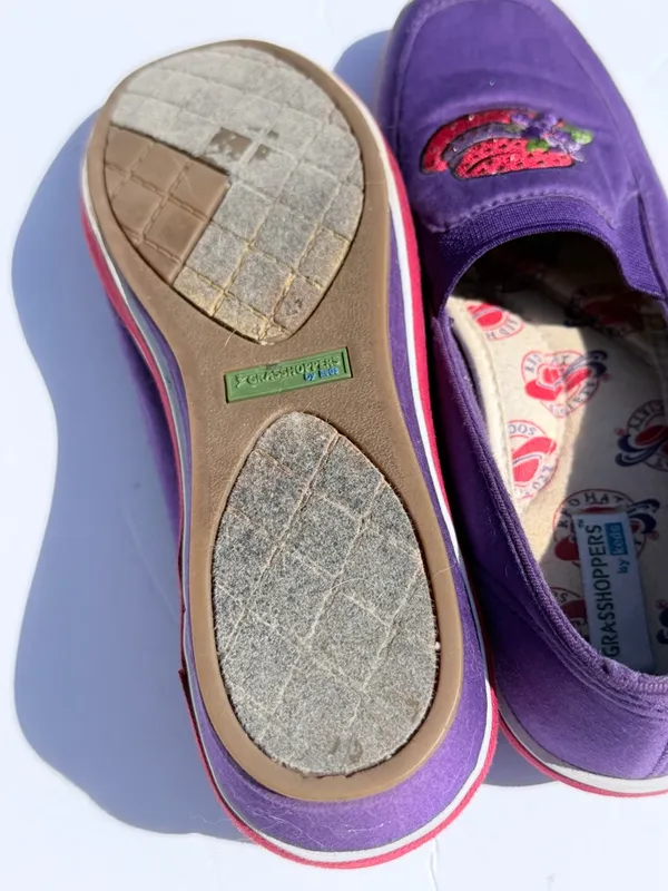 Grasshopper size 6Purple Slip-On Loafers with Embroidered Strawberry Hat Detail - Image 5